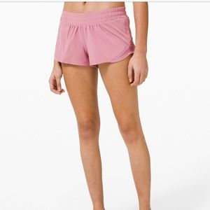 NWT Lululemon Hottie Hot shorts size 10